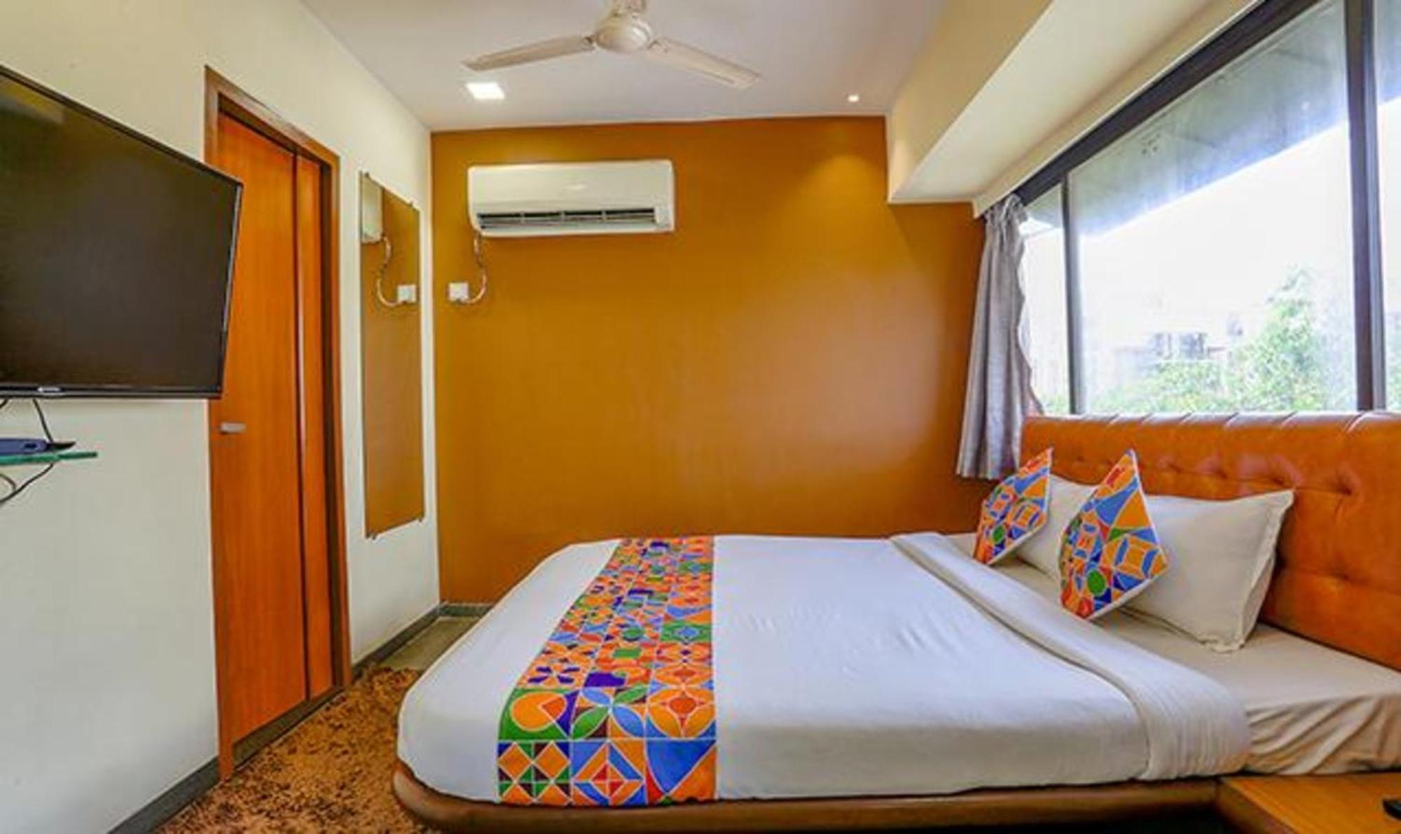Hotel Fabexpress Jayshree - Nr Mumbai International Airport Esterno foto