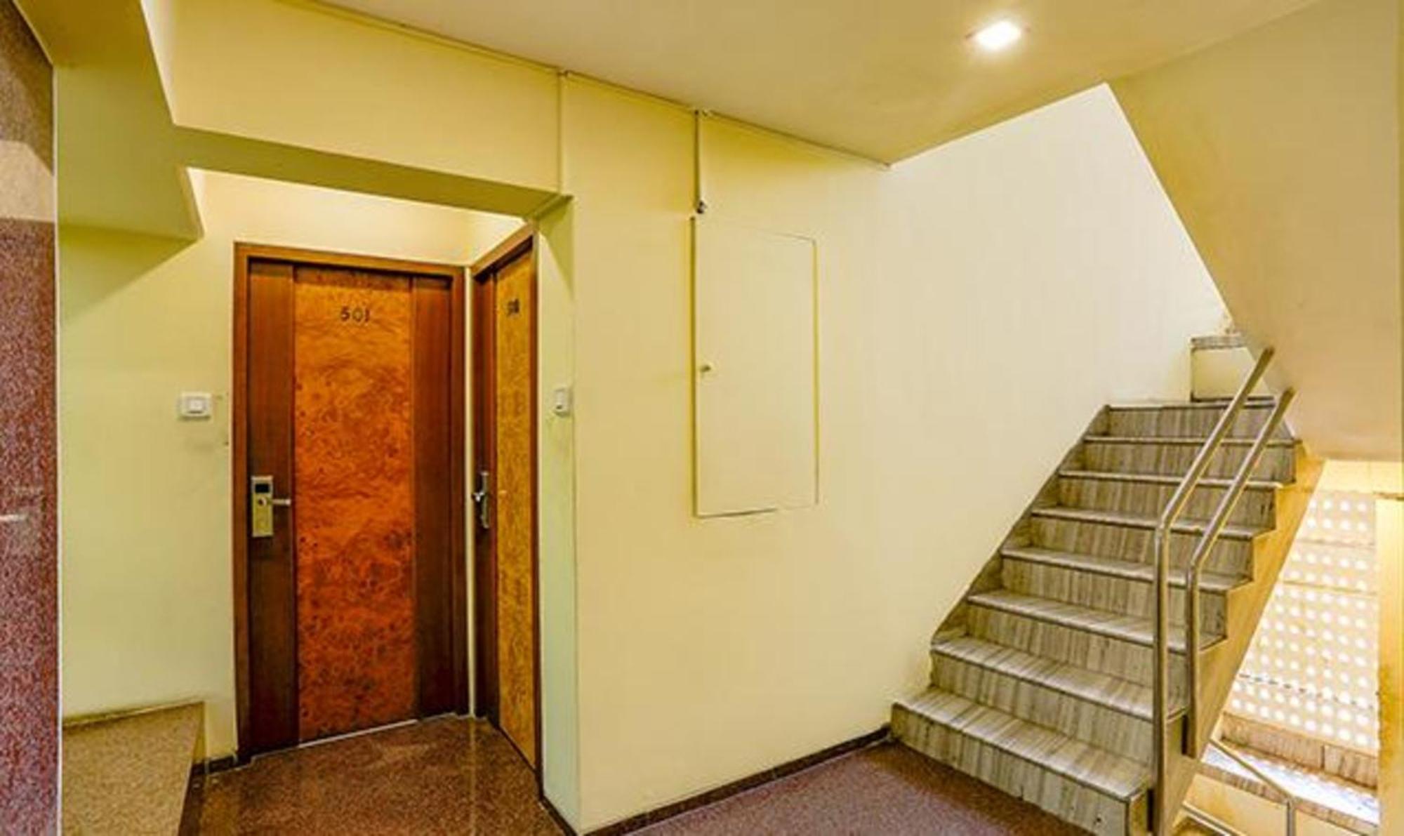 Hotel Fabexpress Jayshree - Nr Mumbai International Airport Esterno foto