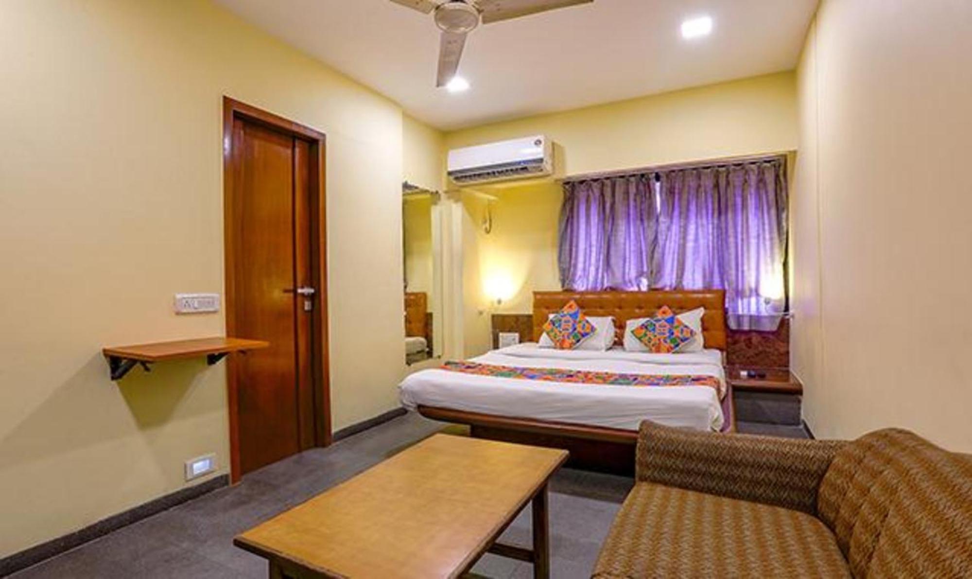 Hotel Fabexpress Jayshree - Nr Mumbai International Airport Esterno foto