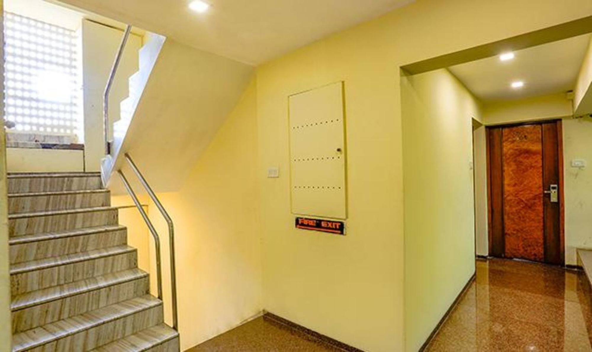 Hotel Fabexpress Jayshree - Nr Mumbai International Airport Esterno foto